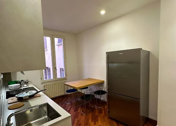 Whouse Large Indipendenza Apartman