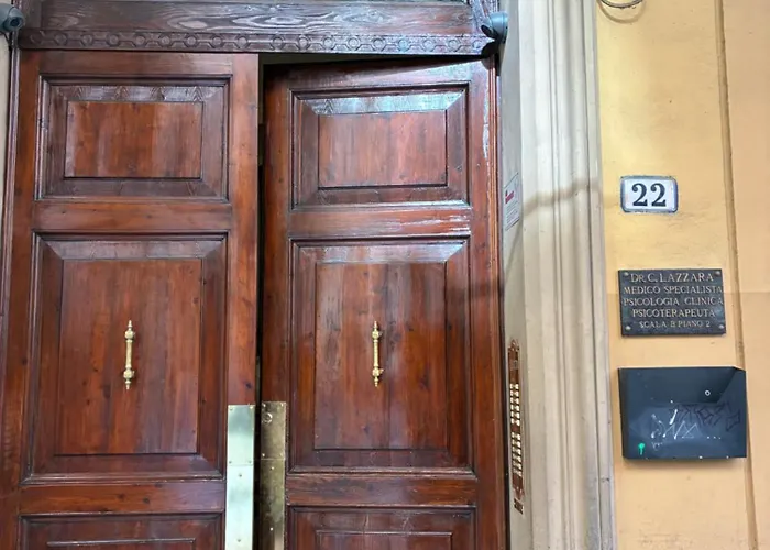 Whouse Large Indipendenza *